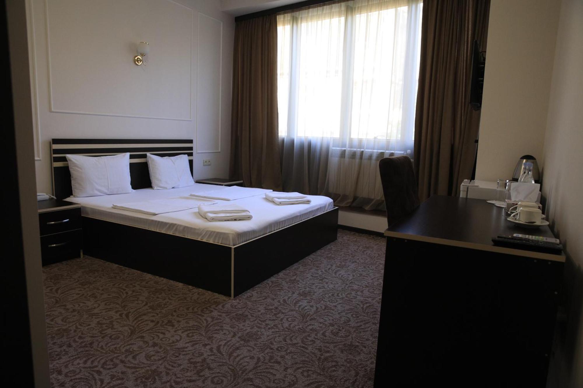 Yerevan Centre Hotel Luaran gambar